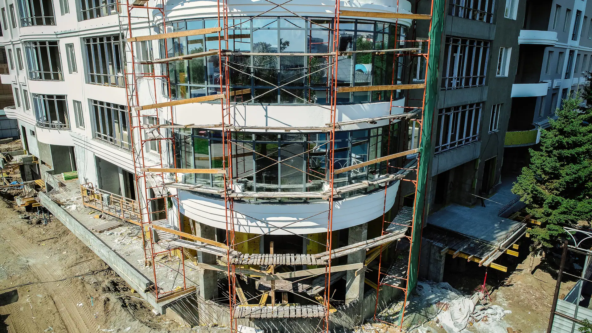 август, 2019