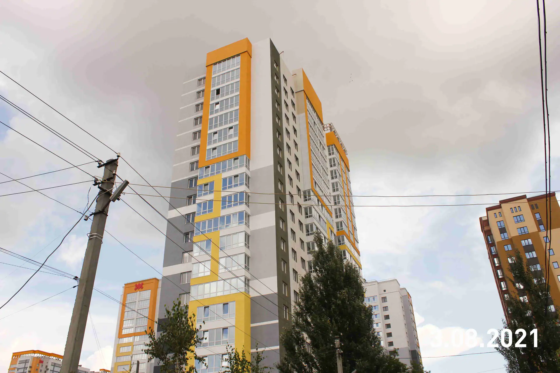 август, 2021