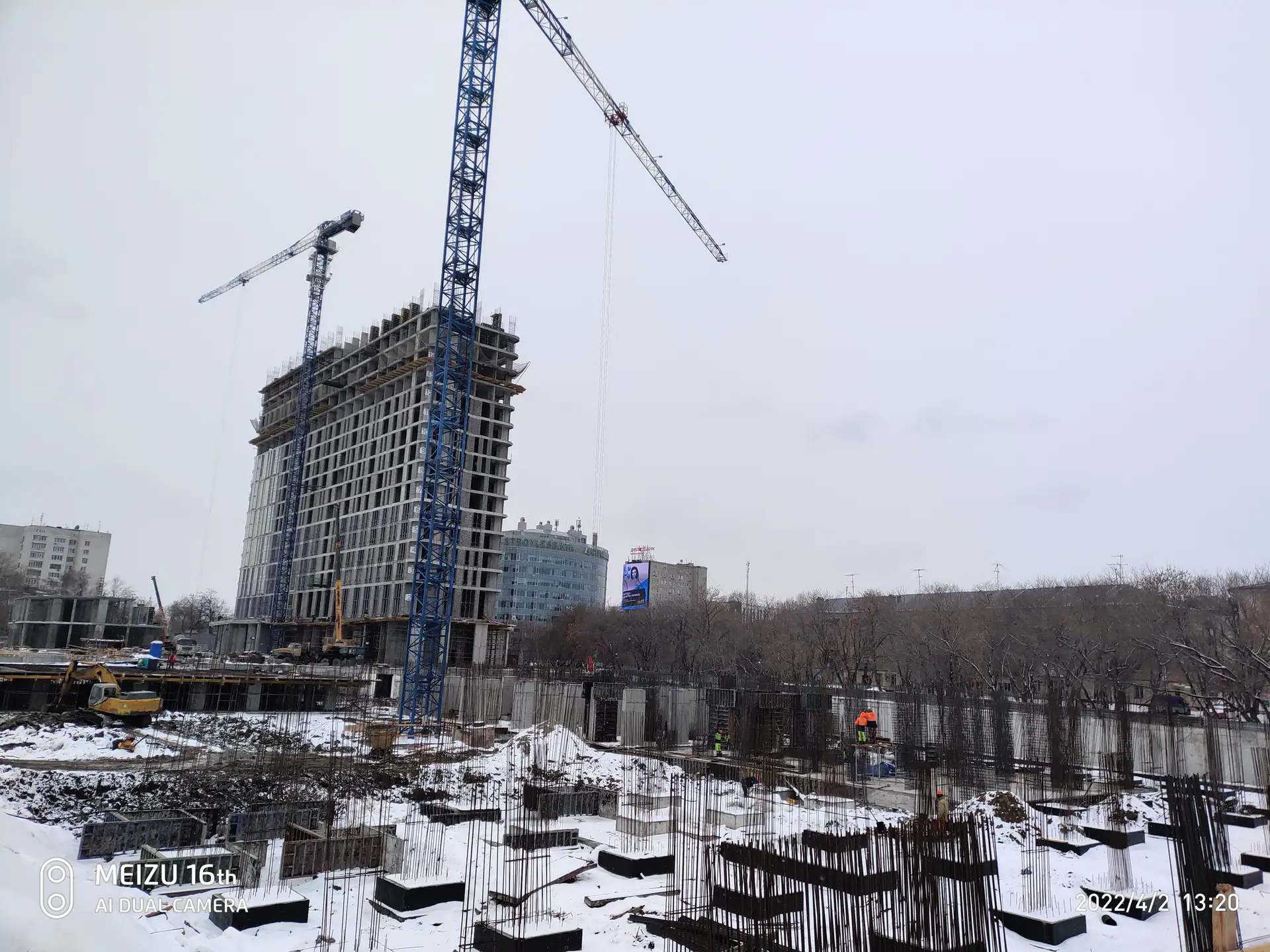 апрель, 2022