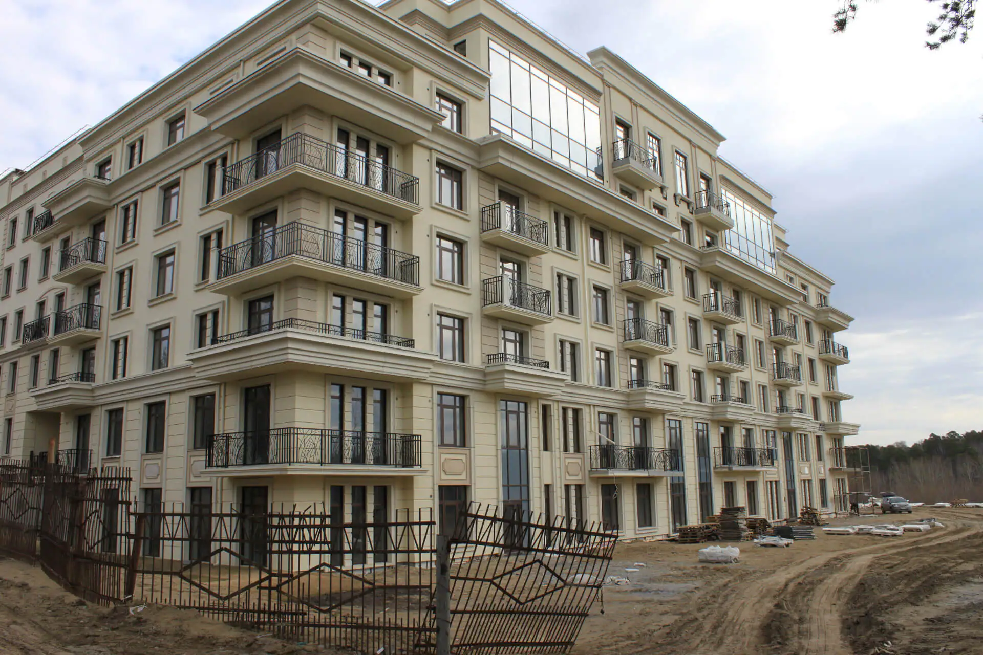 апрель, 2019