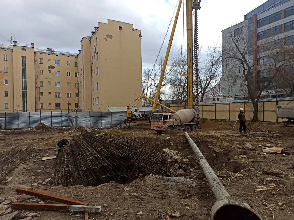 апрель, 2021