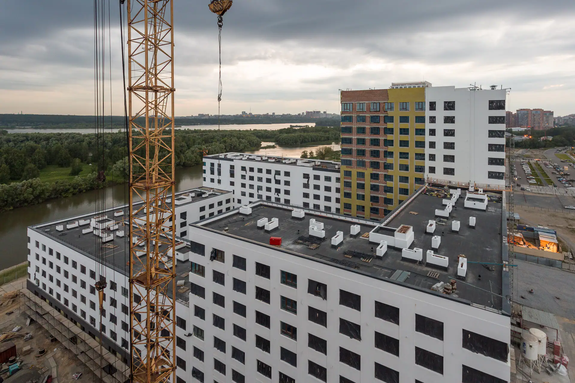 август, 2018