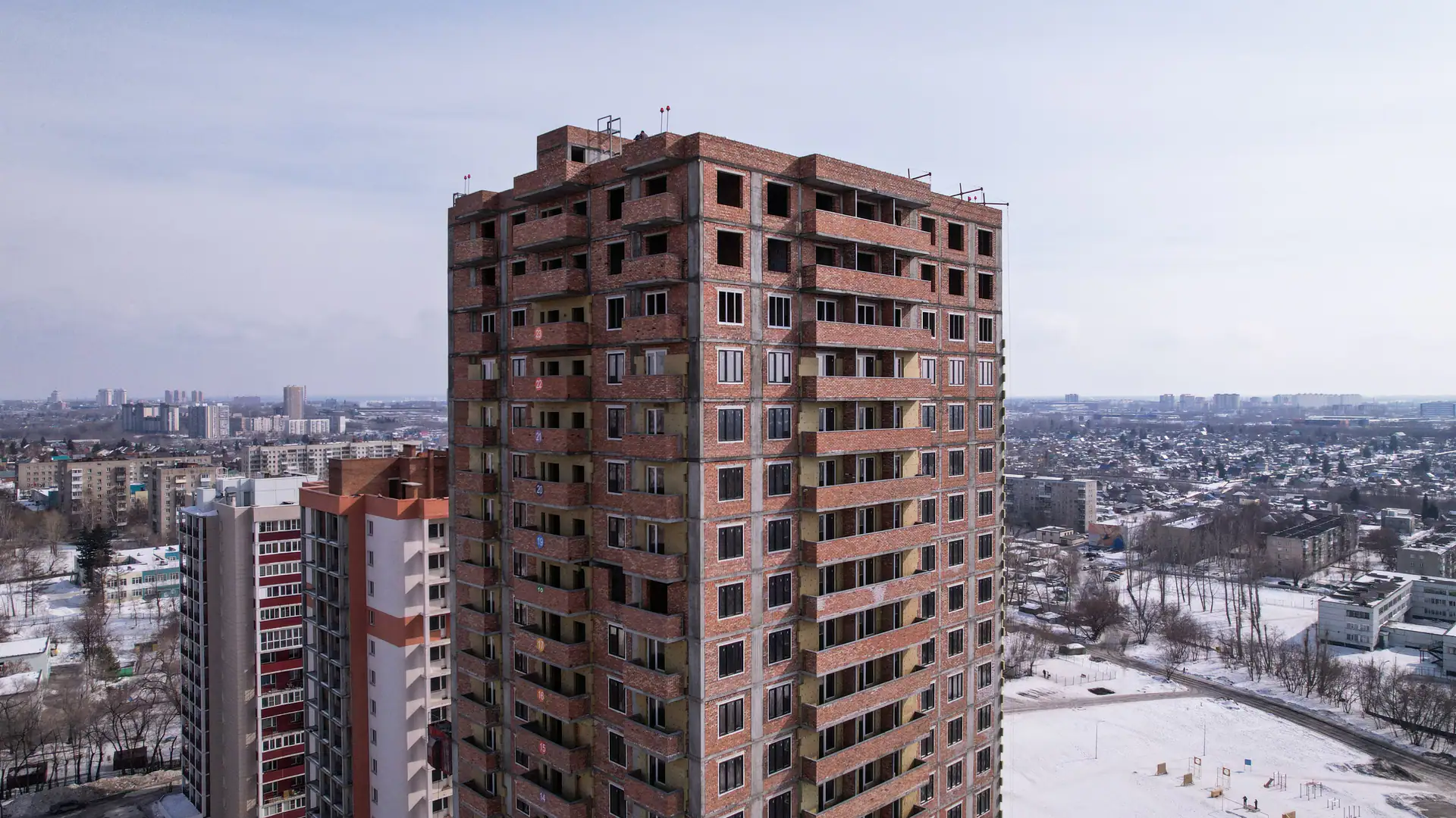 апрель, 2022