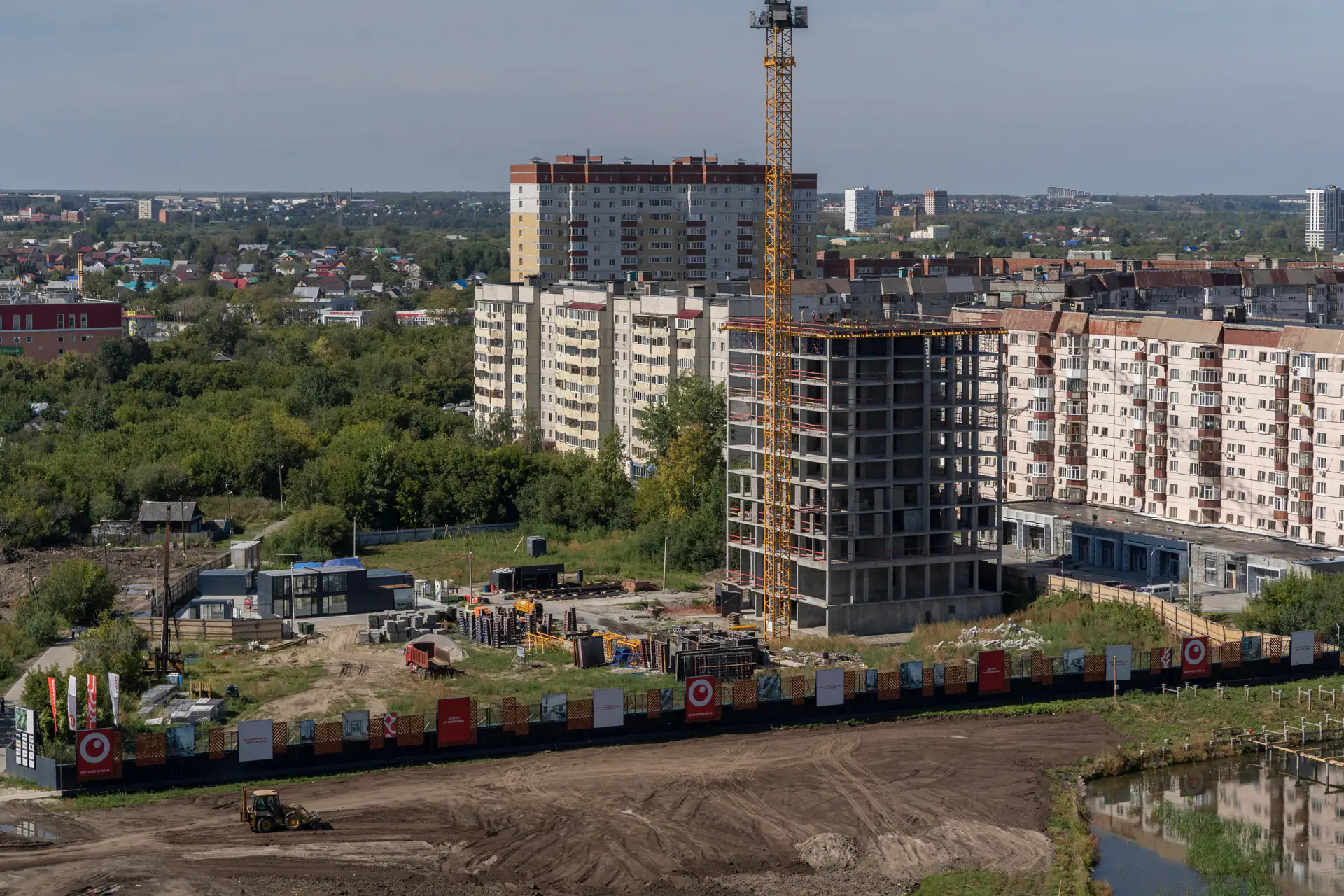 август, 2022
