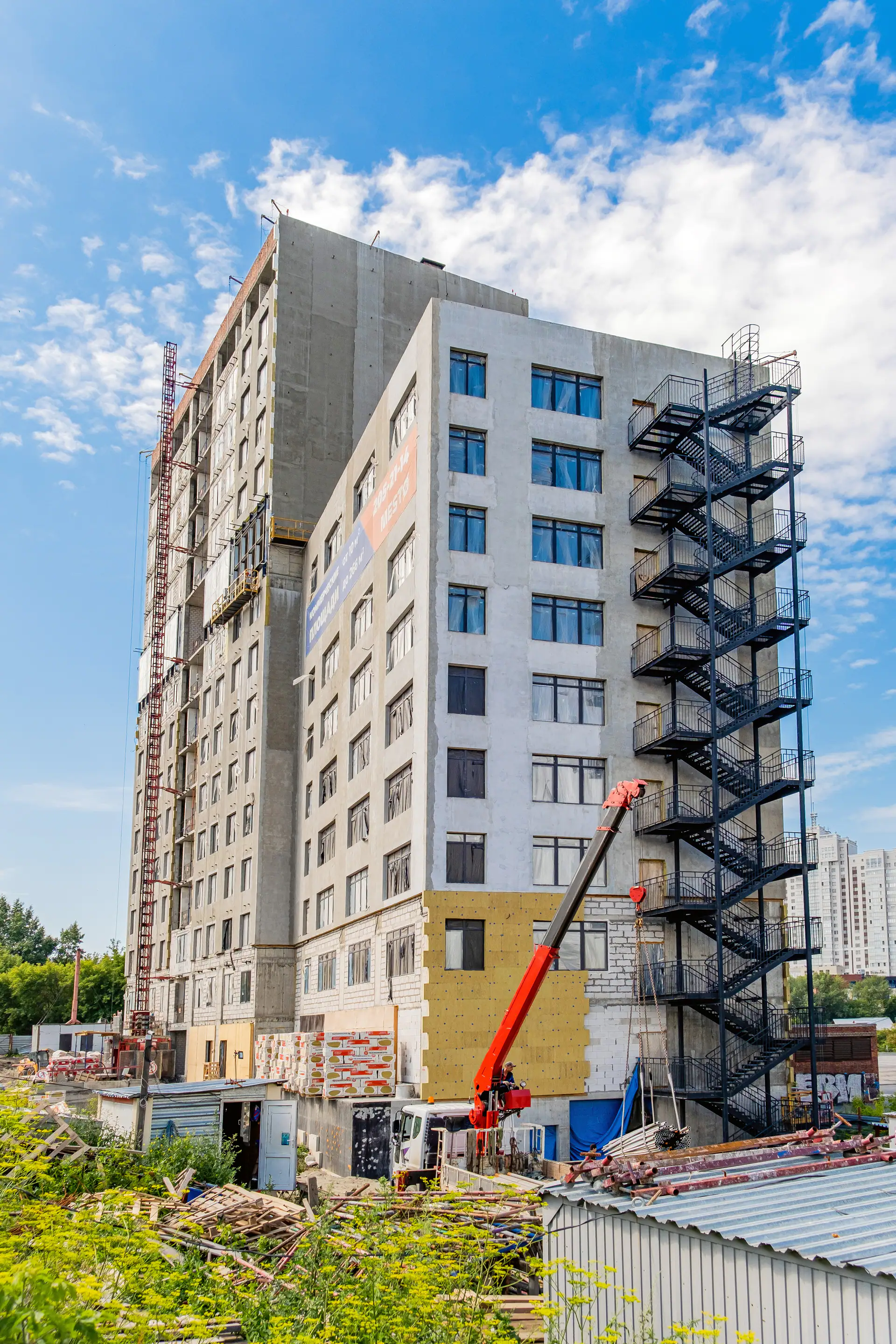 август, 2022
