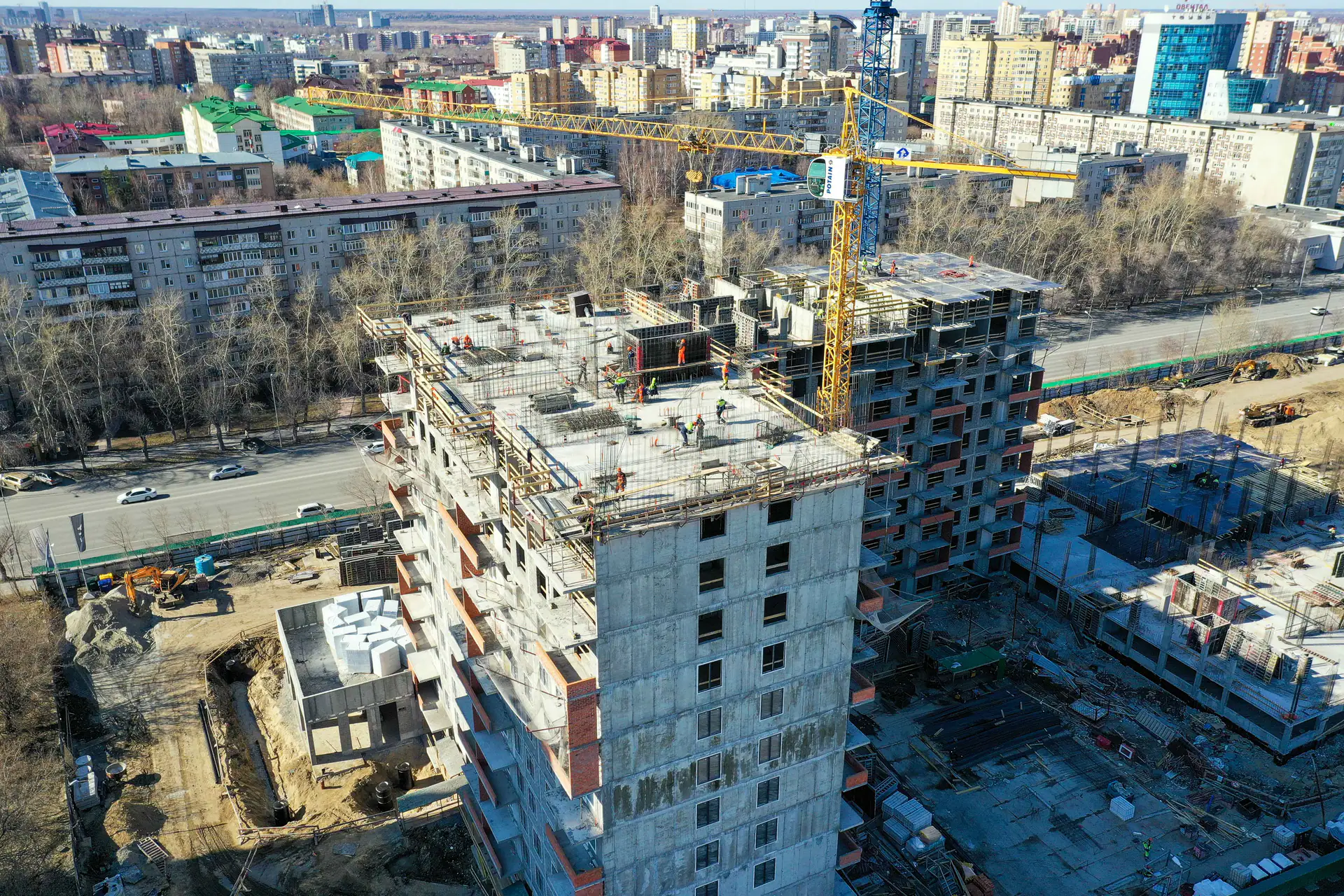 апрель, 2022