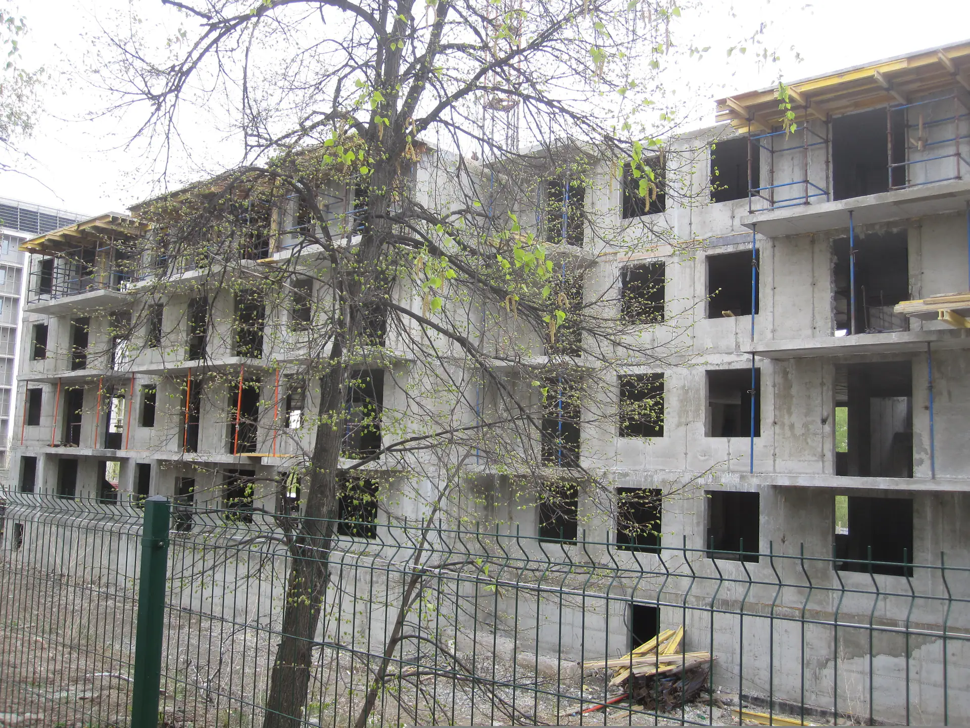 апрель, 2020