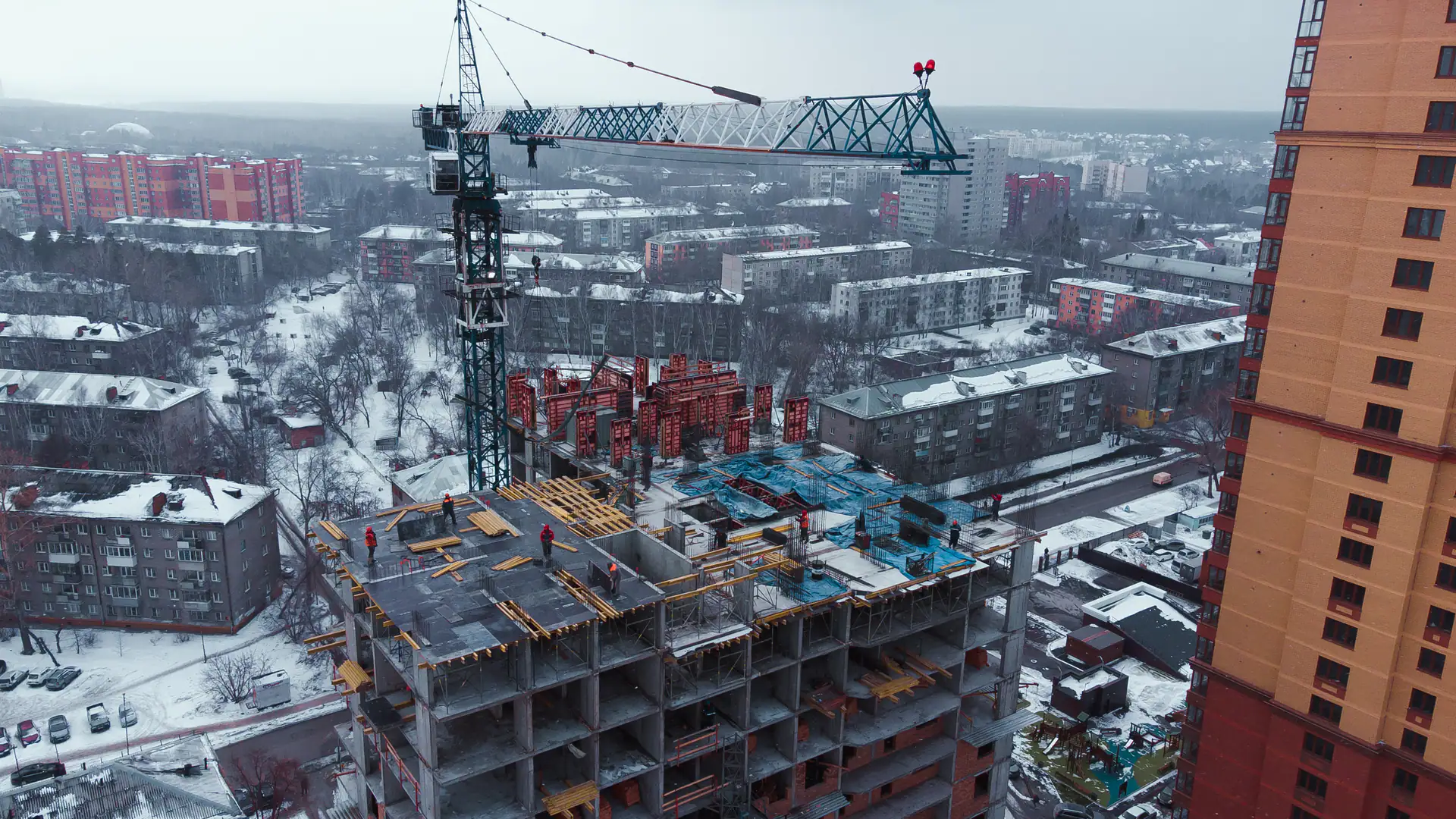 апрель, 2022