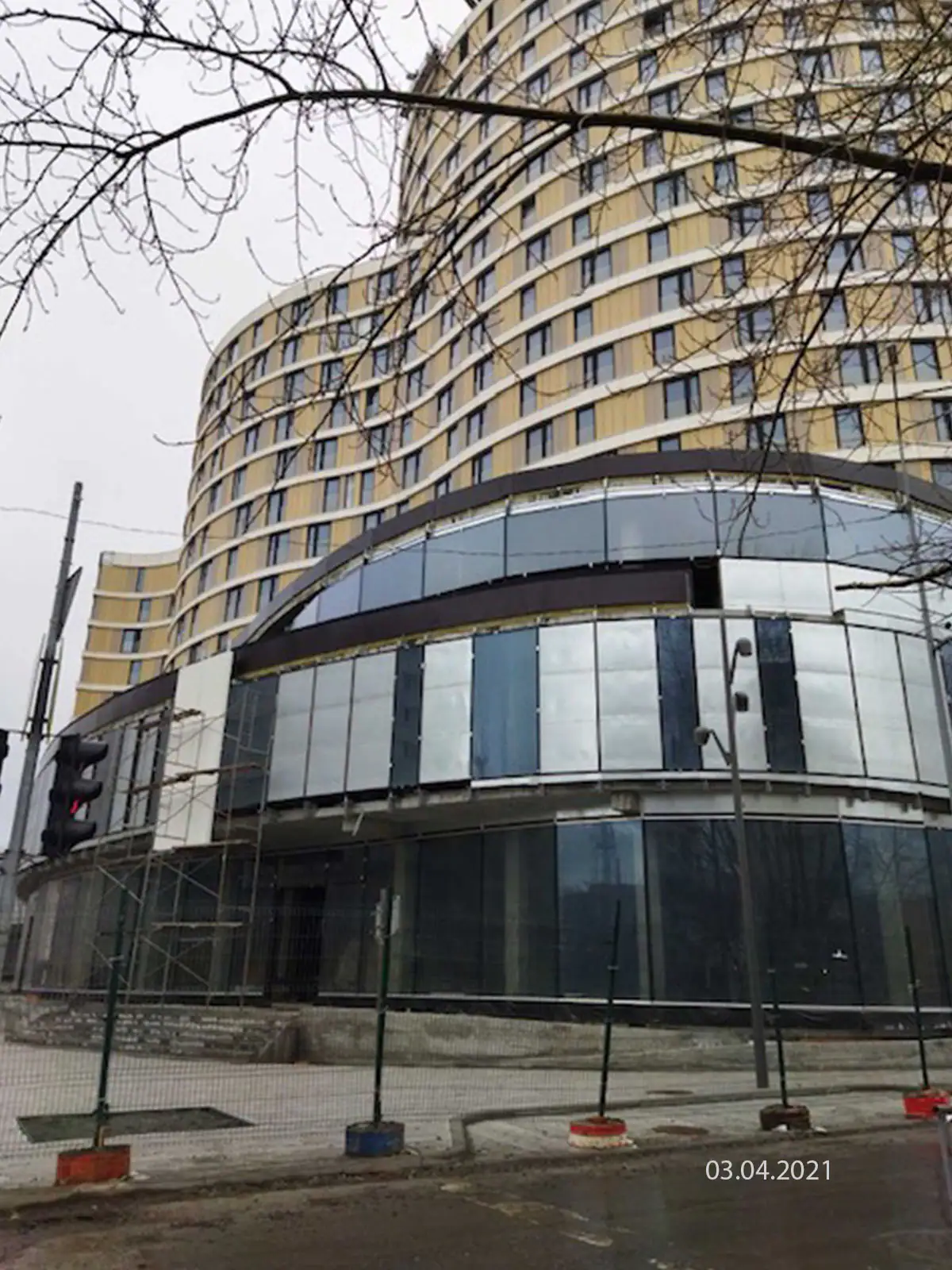 апрель, 2021
