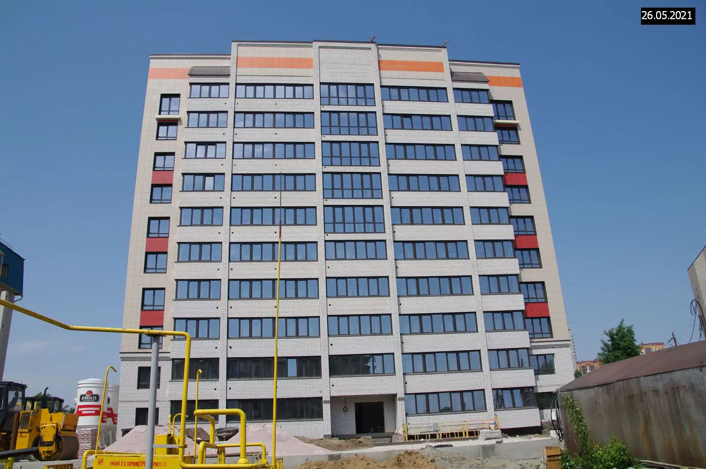 май, 2021