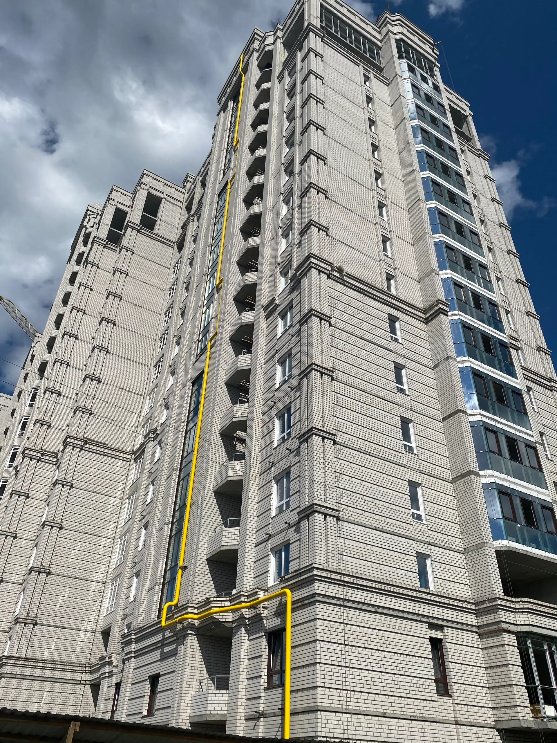 август, 2021
