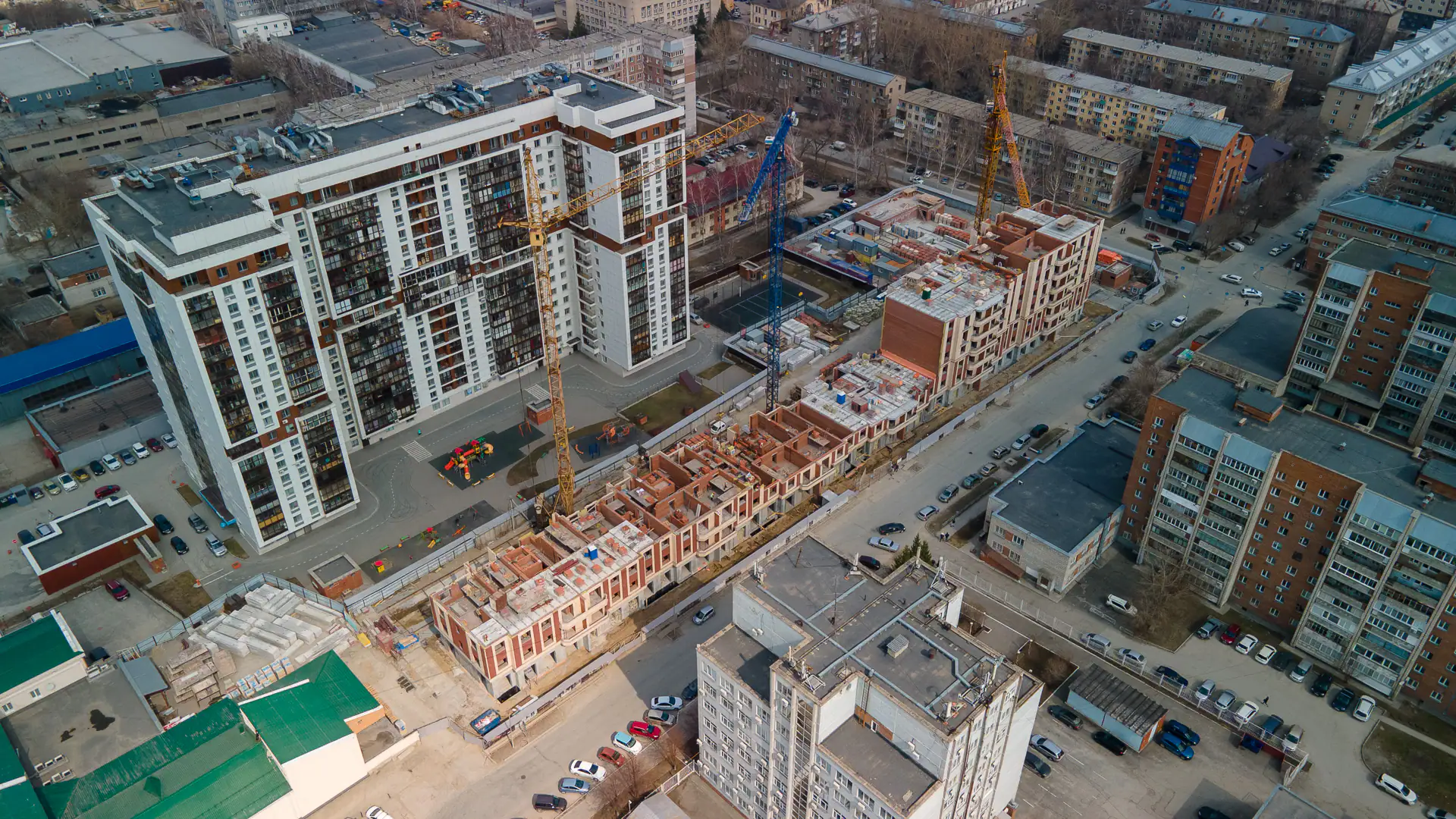 апрель, 2022