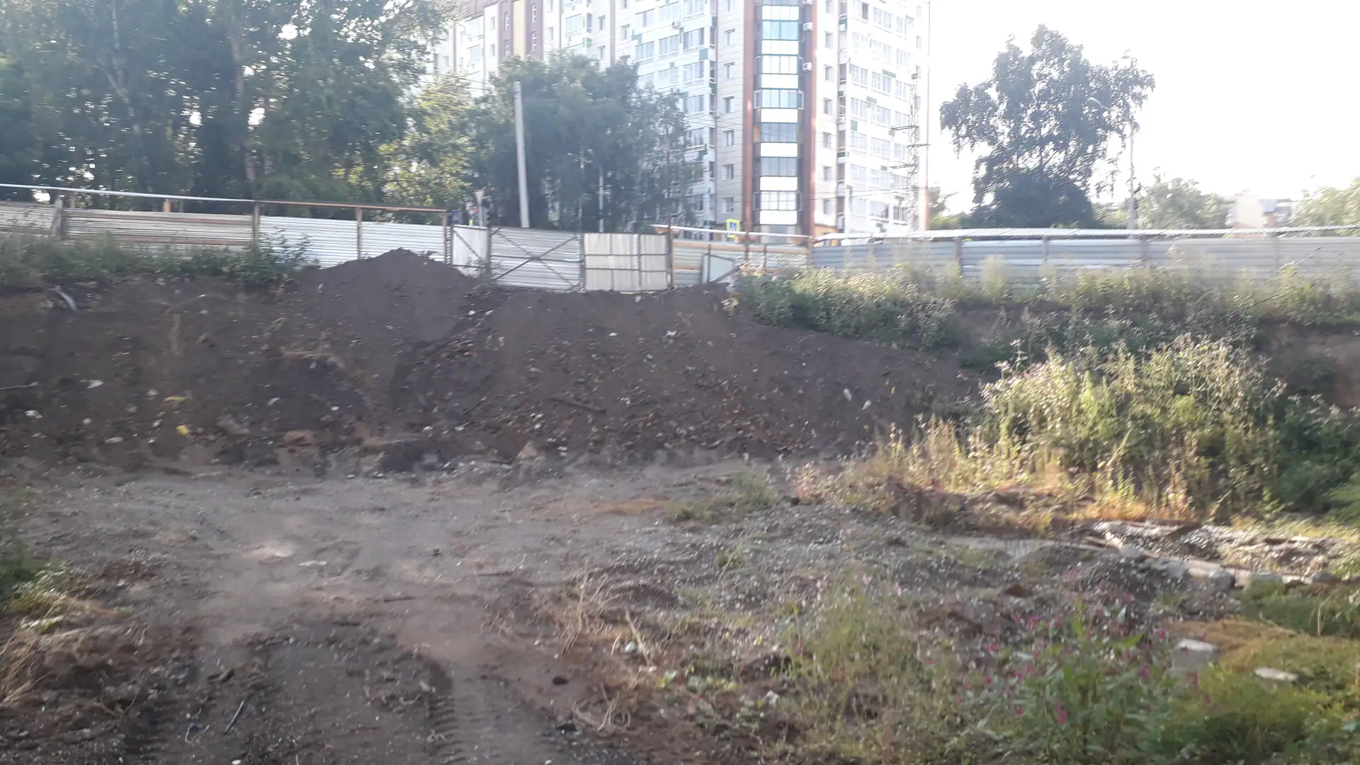 август, 2021
