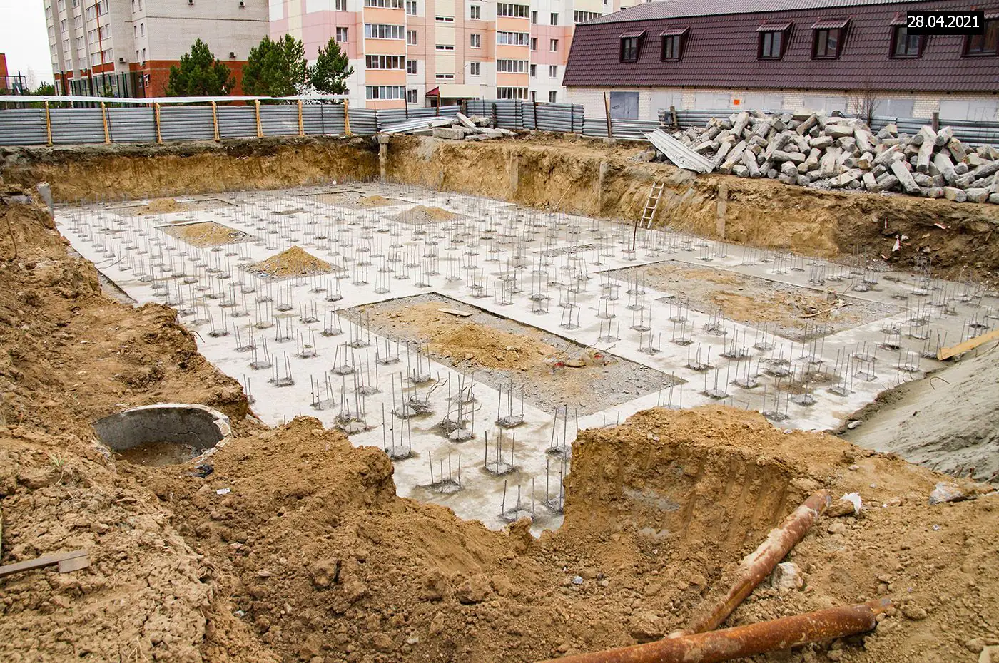 апрель, 2021