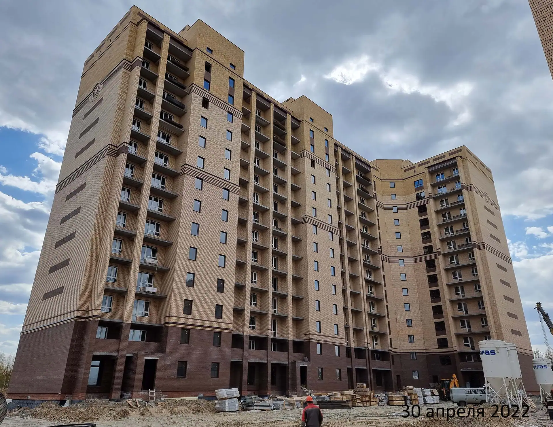 апрель, 2022