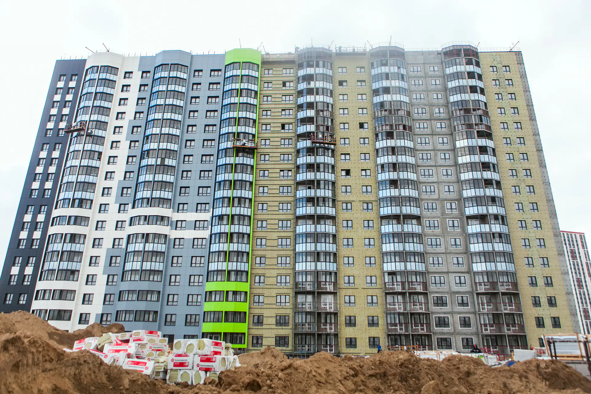 апрель, 2022