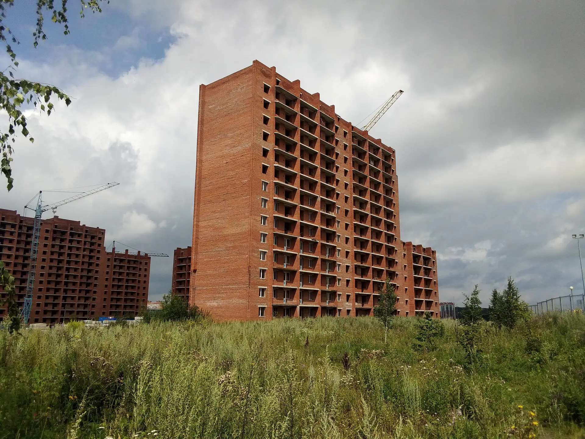 август, 2022