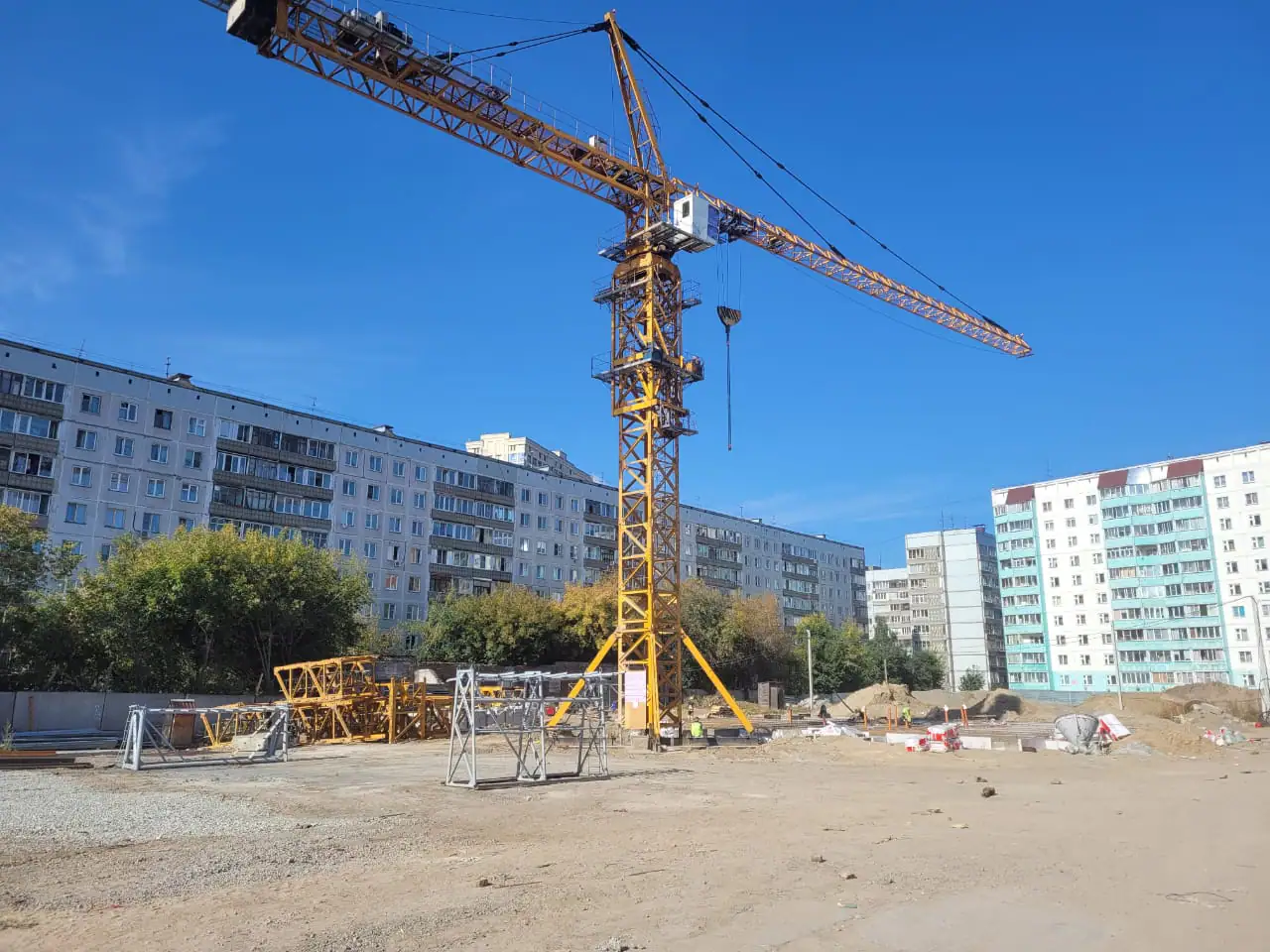 август, 2021