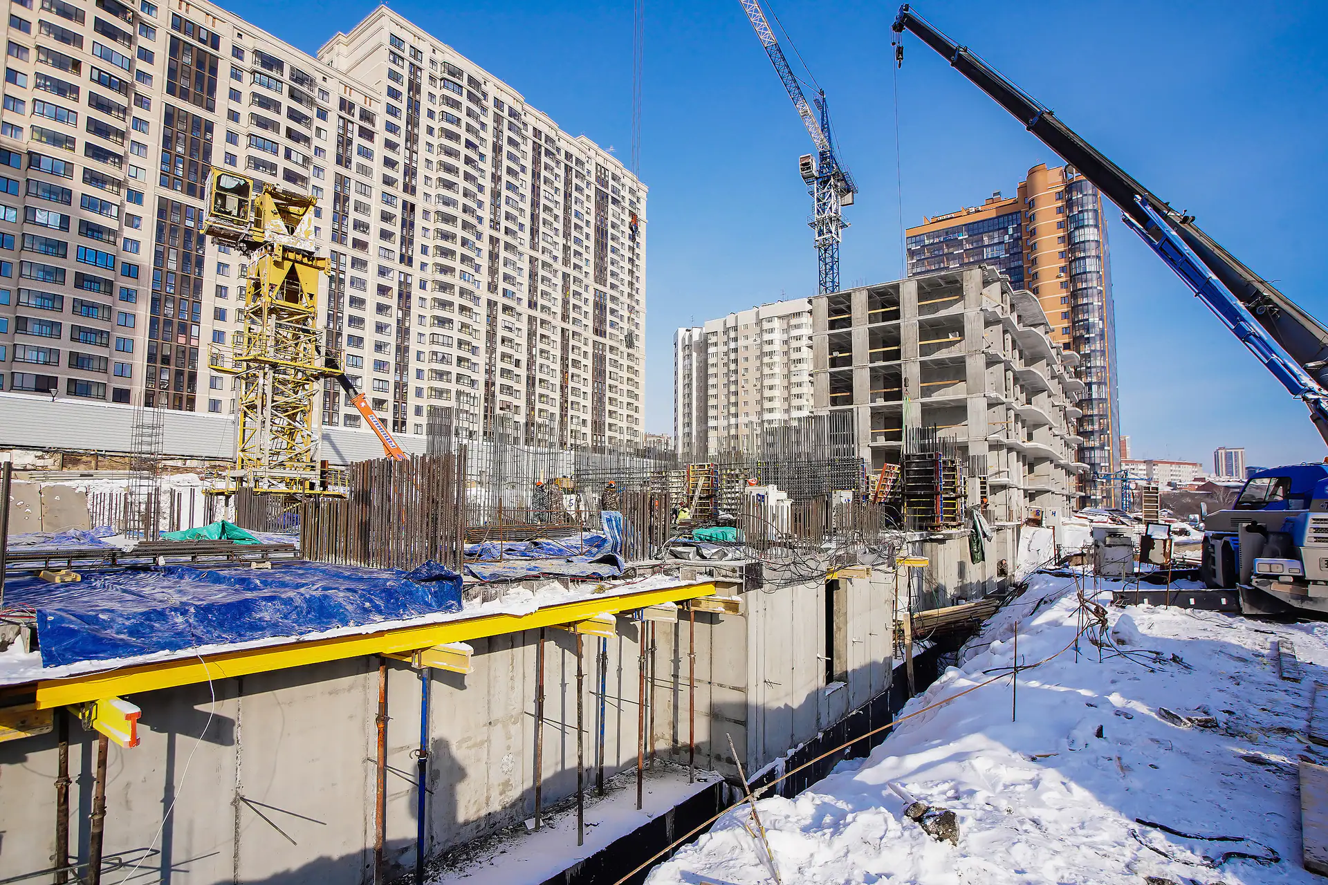 январь, 2022