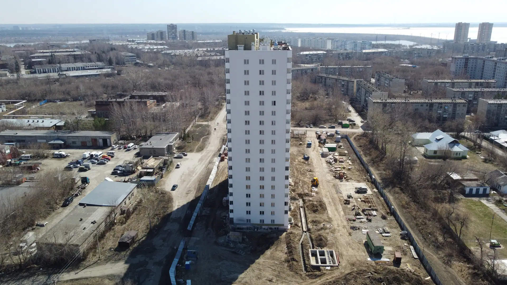 апрель, 2022