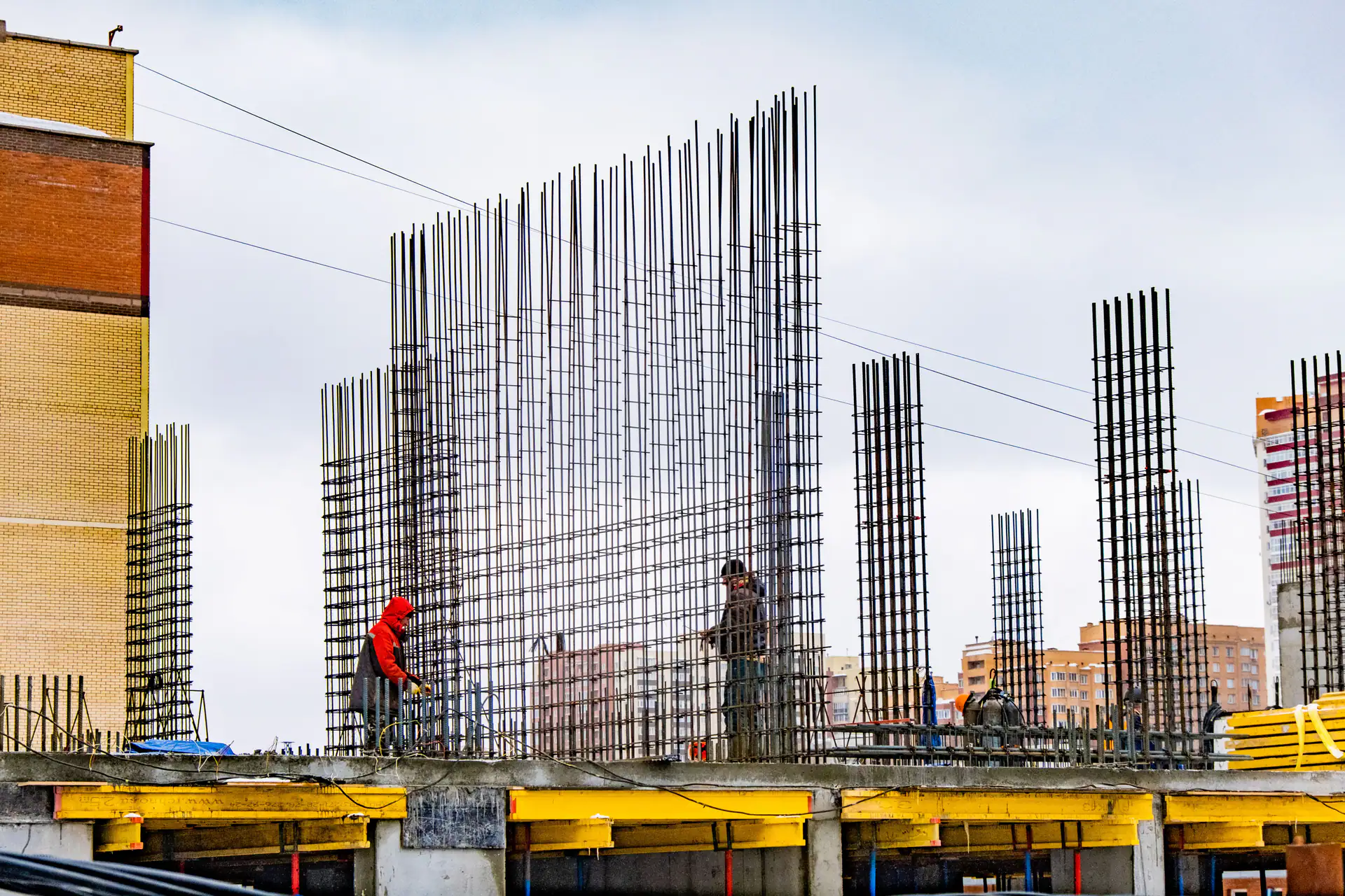 апрель, 2022
