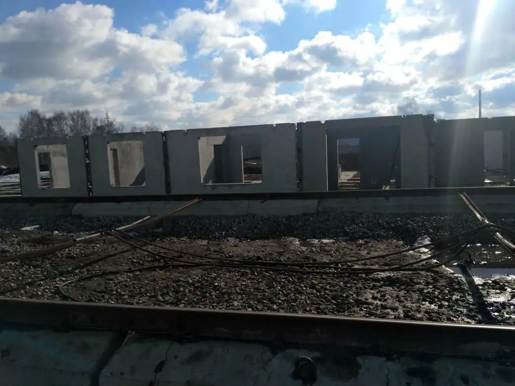 апрель, 2019