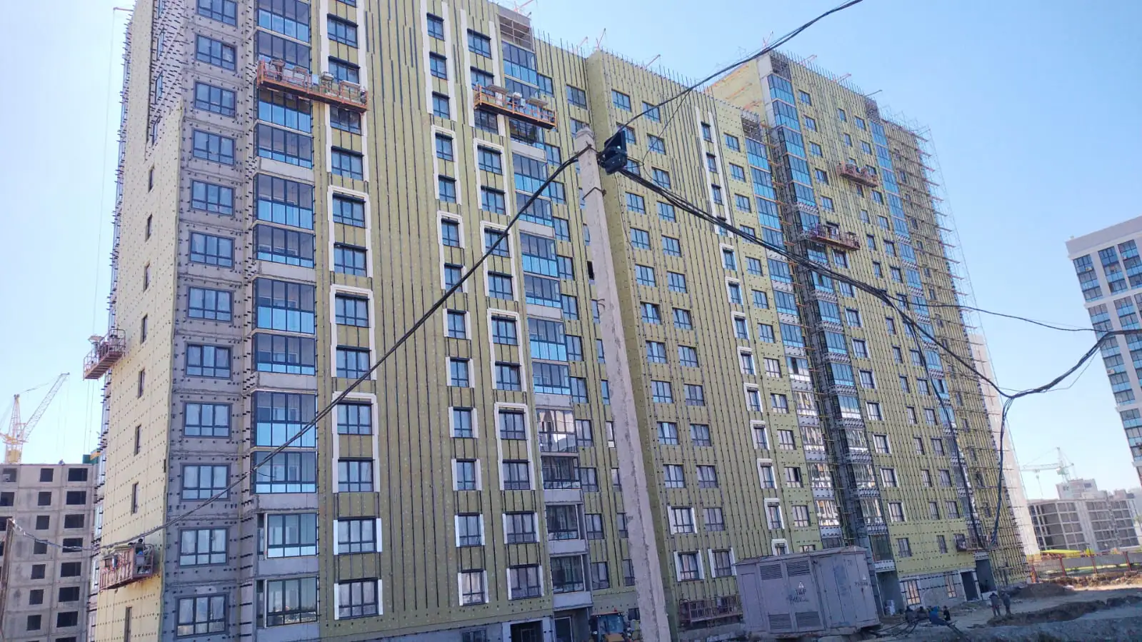 август, 2022