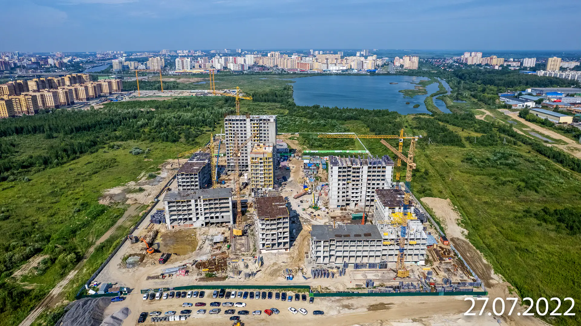 август, 2022