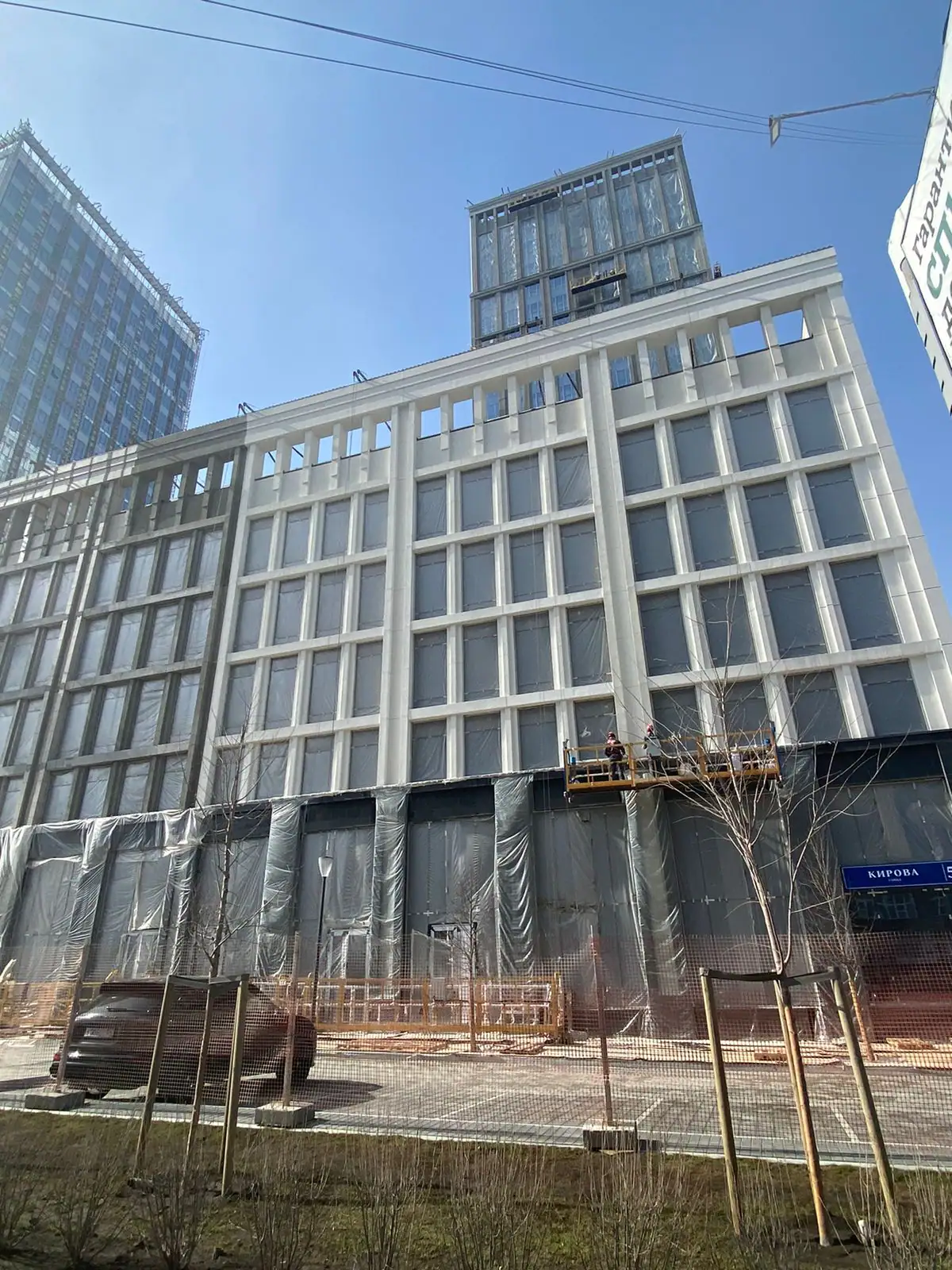 апрель, 2022
