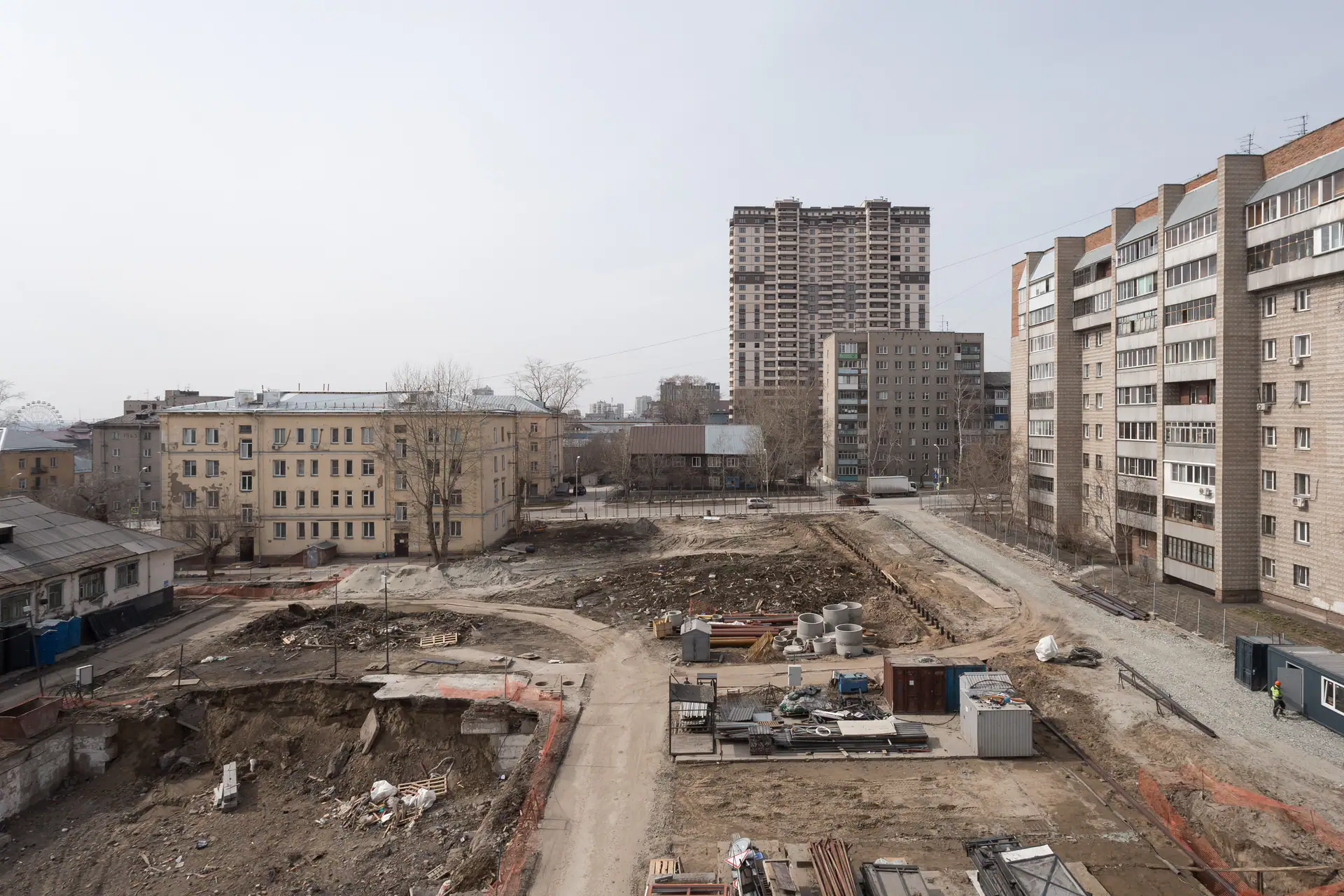 апрель, 2022