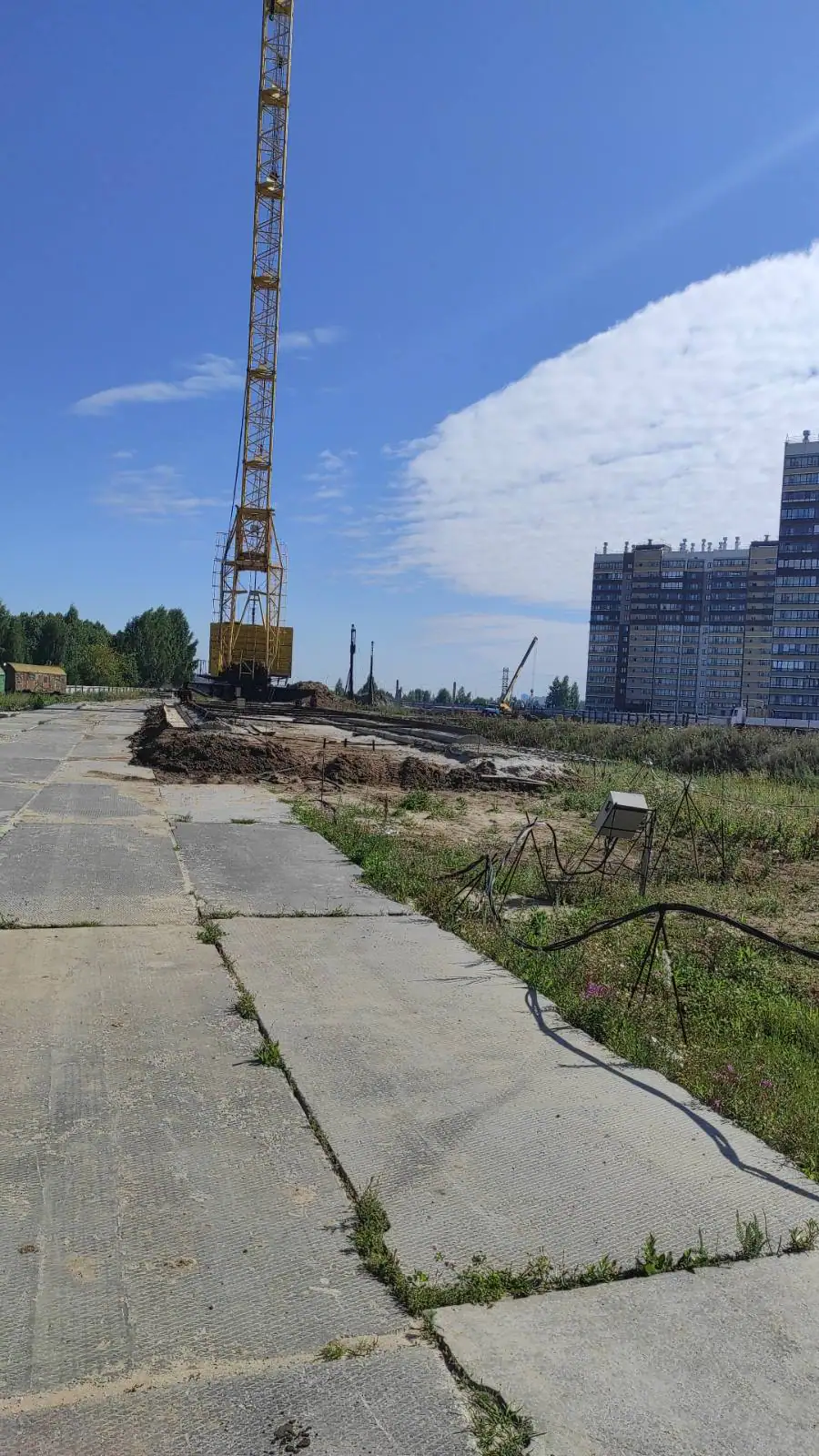 август, 2021