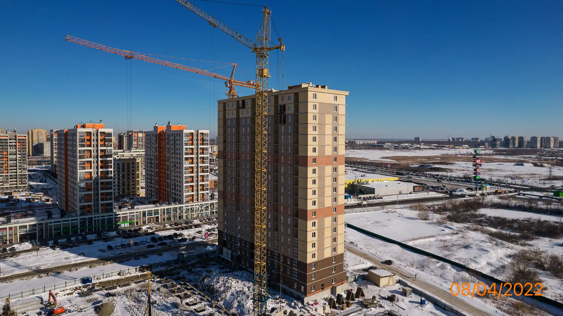 апрель, 2022