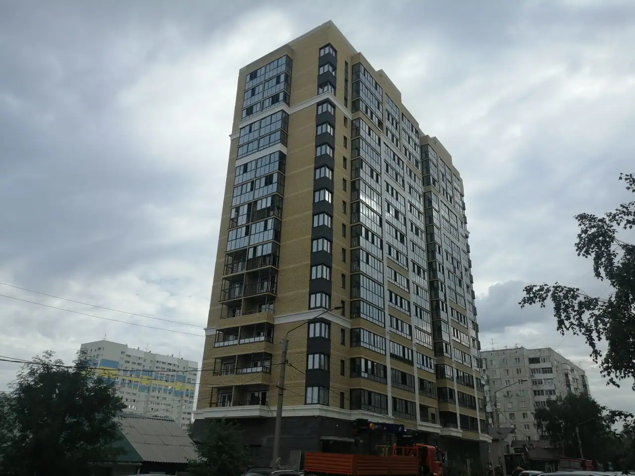 август, 2021