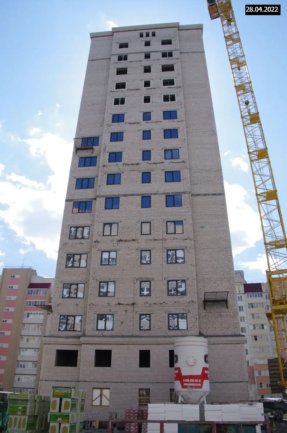 апрель, 2022