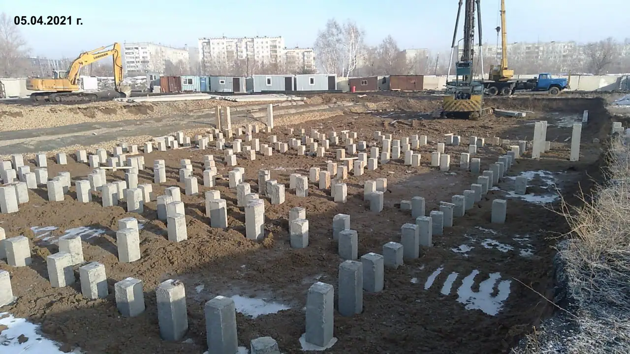 апрель, 2021