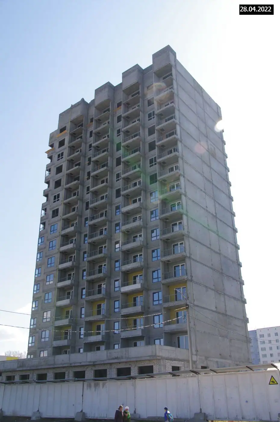 апрель, 2022