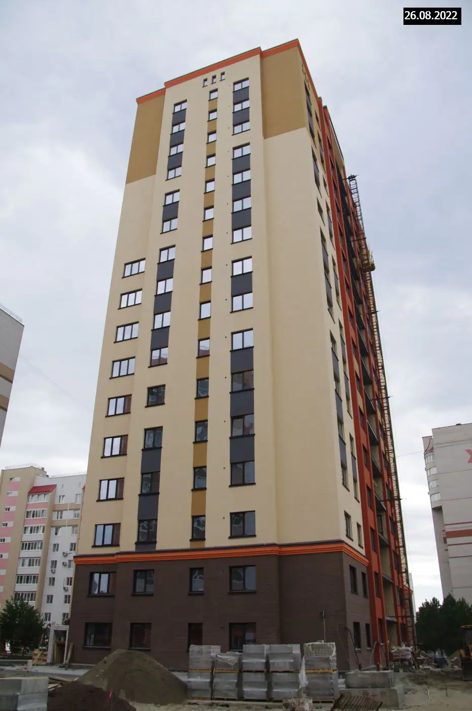 август, 2022