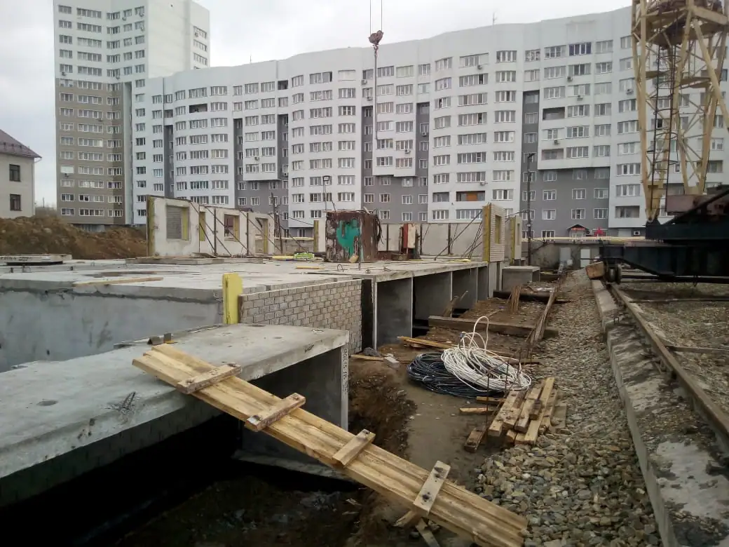 апрель, 2021