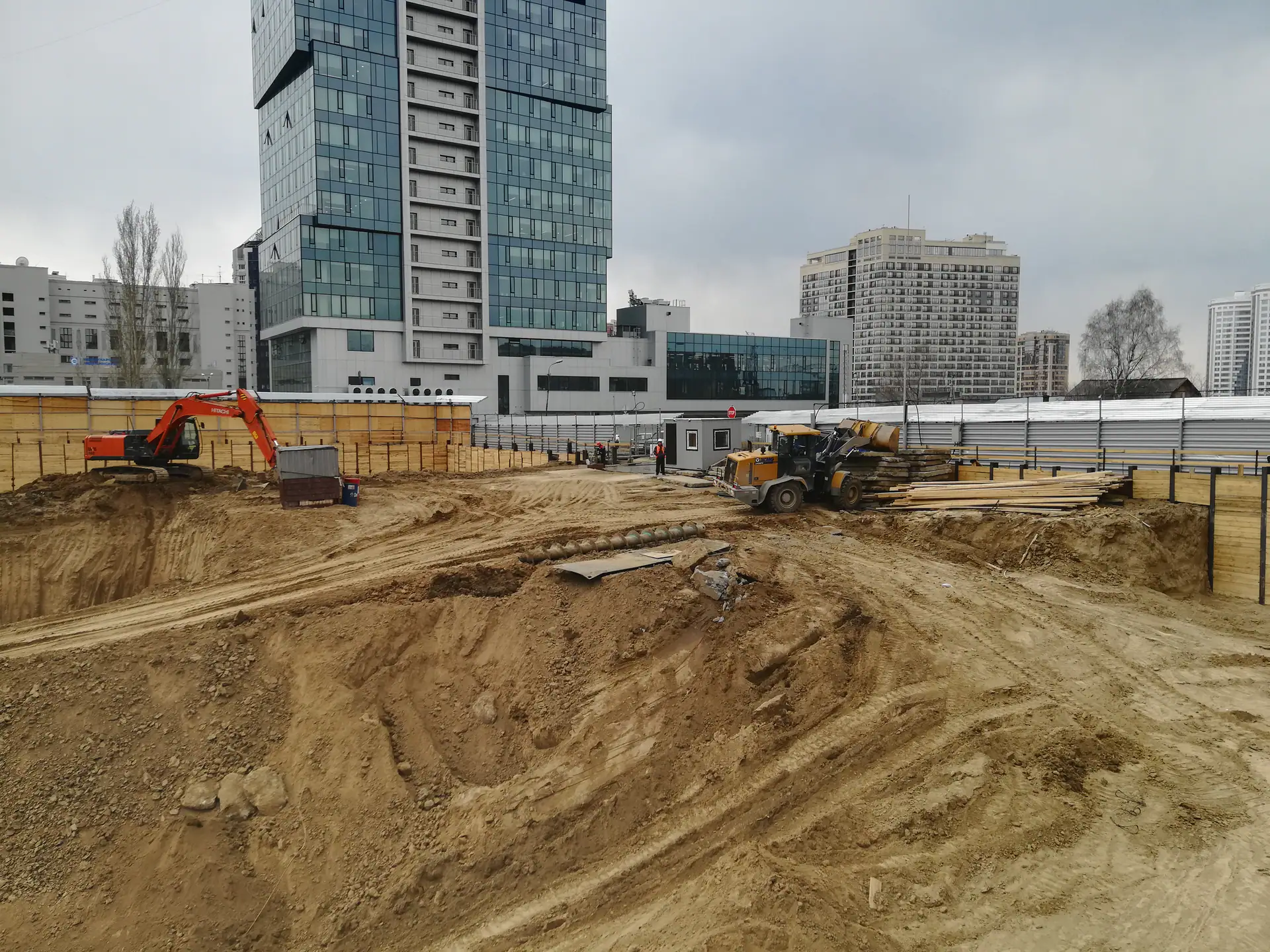 апрель, 2021