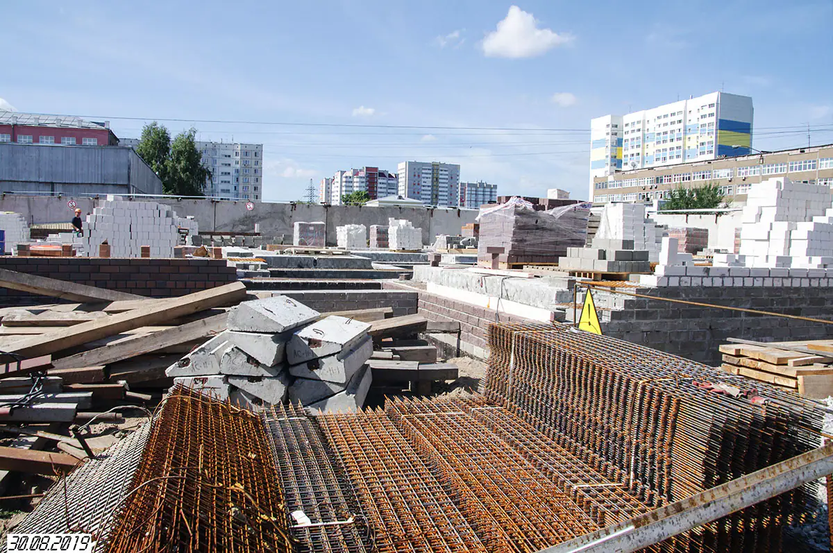 август, 2019