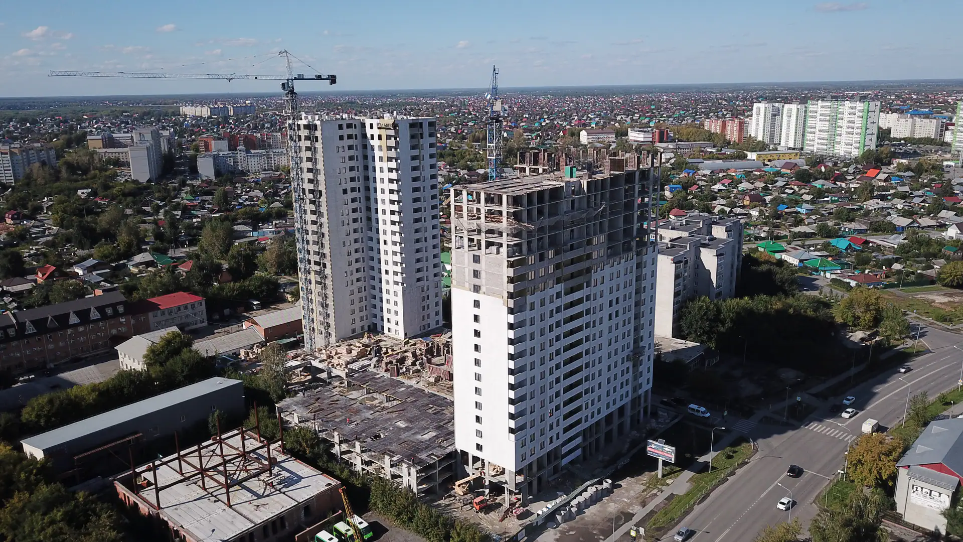 август, 2022