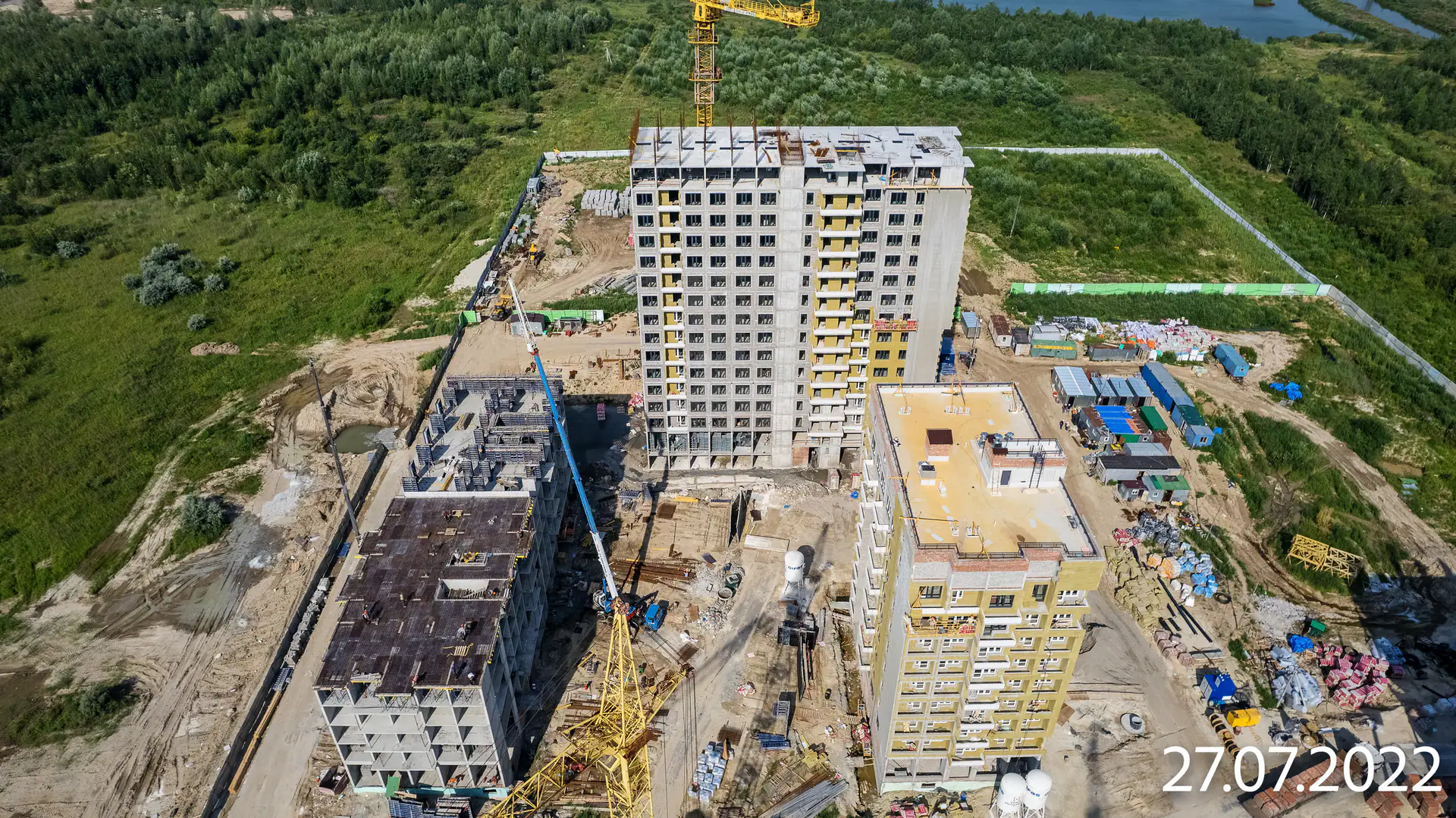 август, 2022