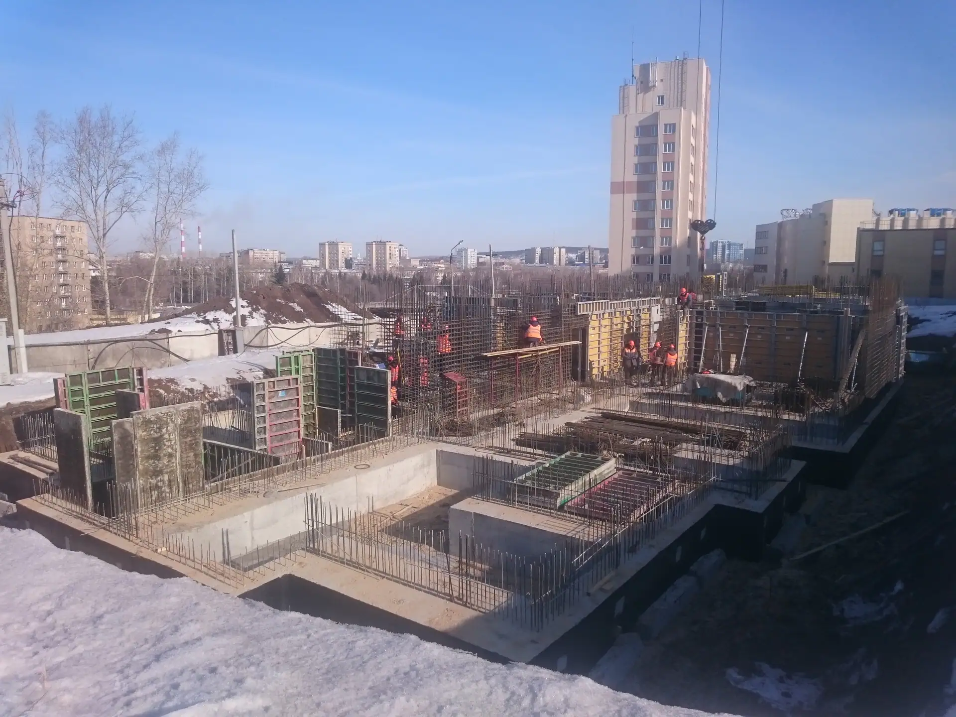 апрель, 2021