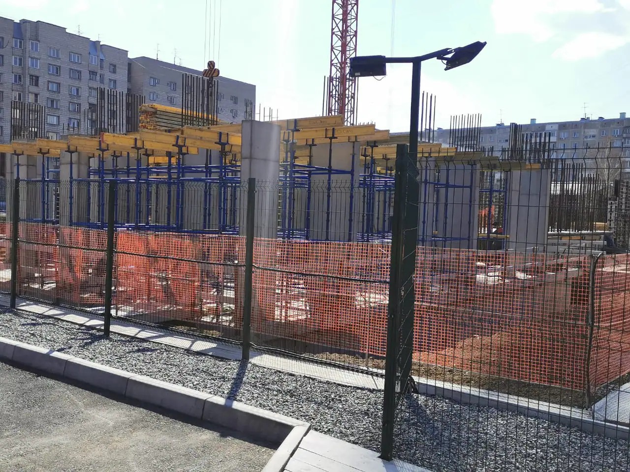апрель, 2021