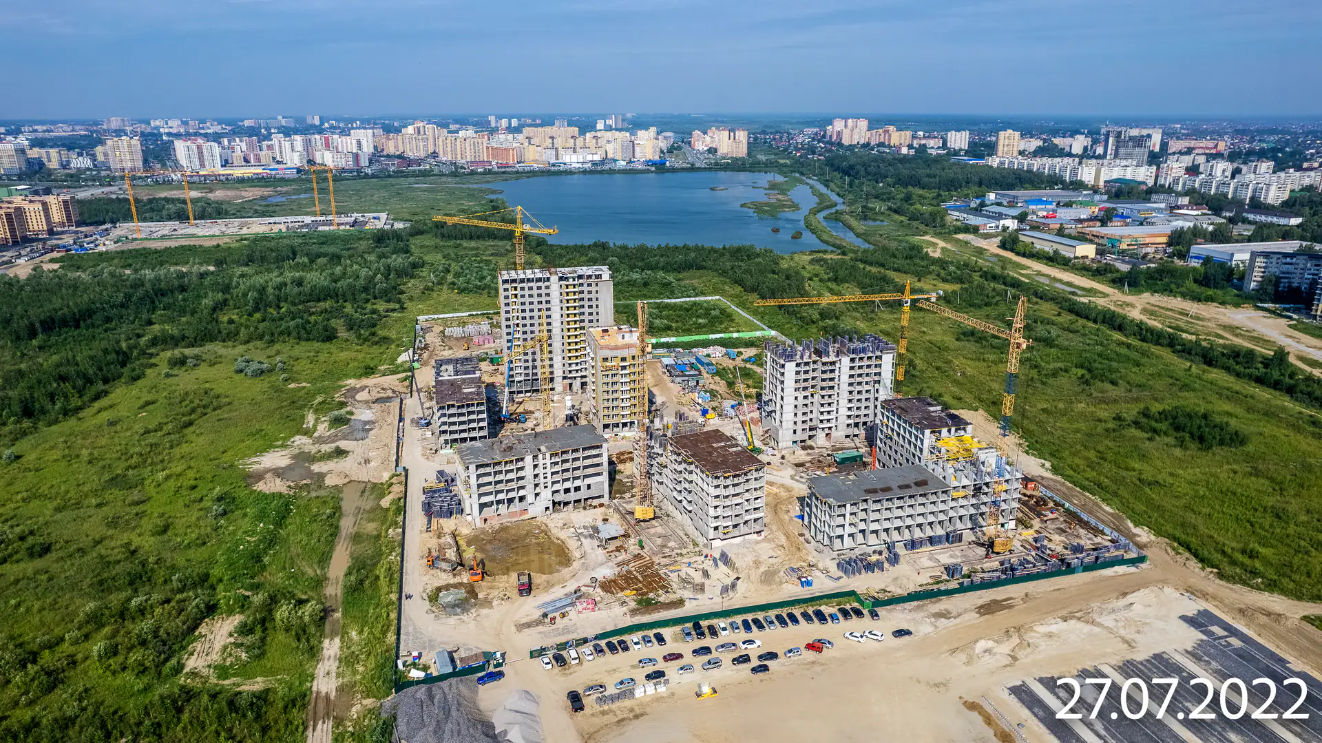 август, 2022