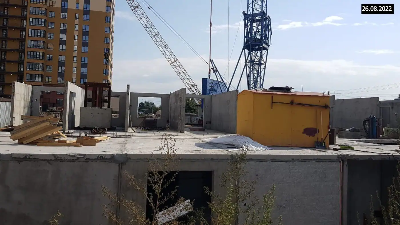 август, 2022