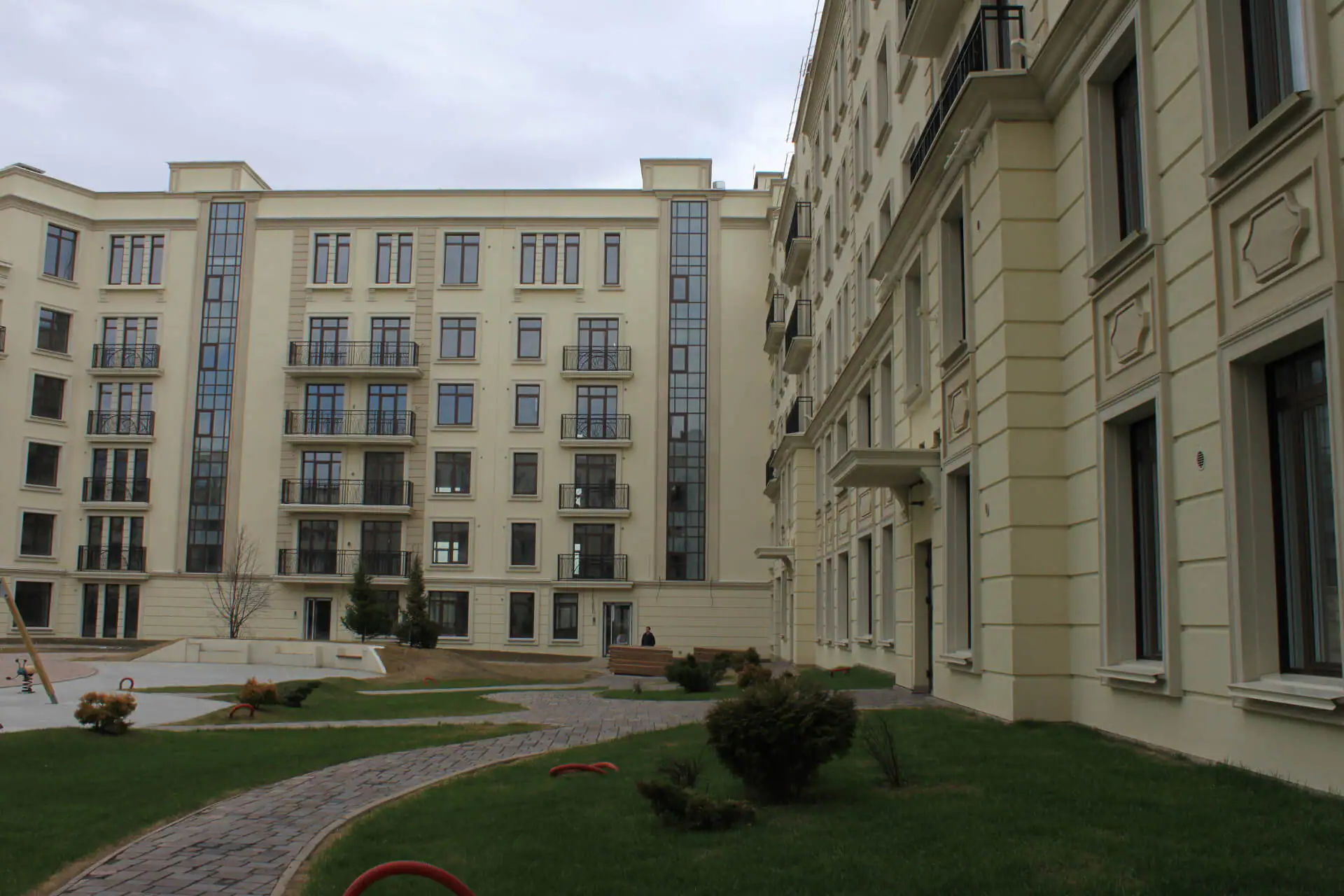 апрель, 2019