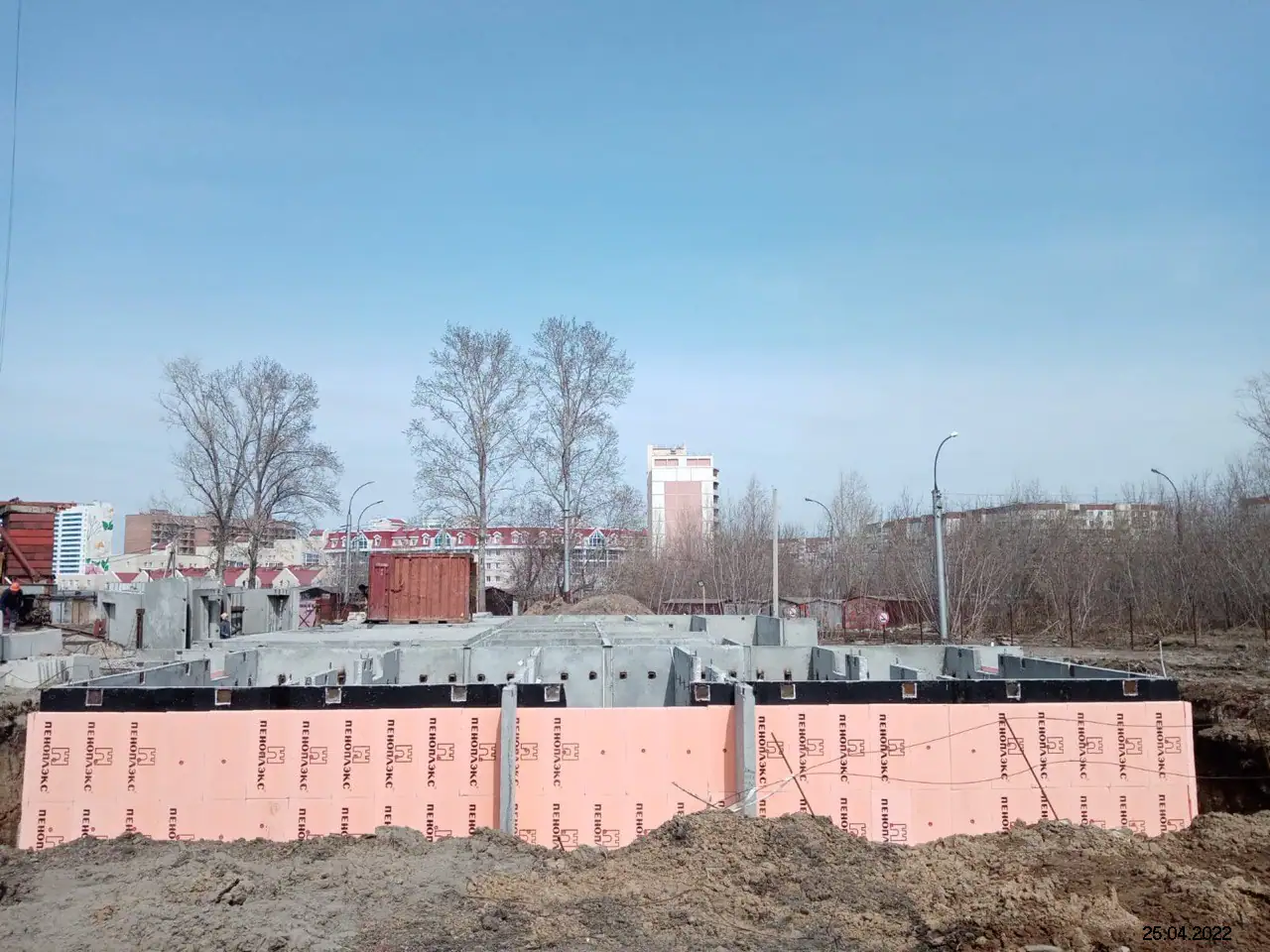 апрель, 2022