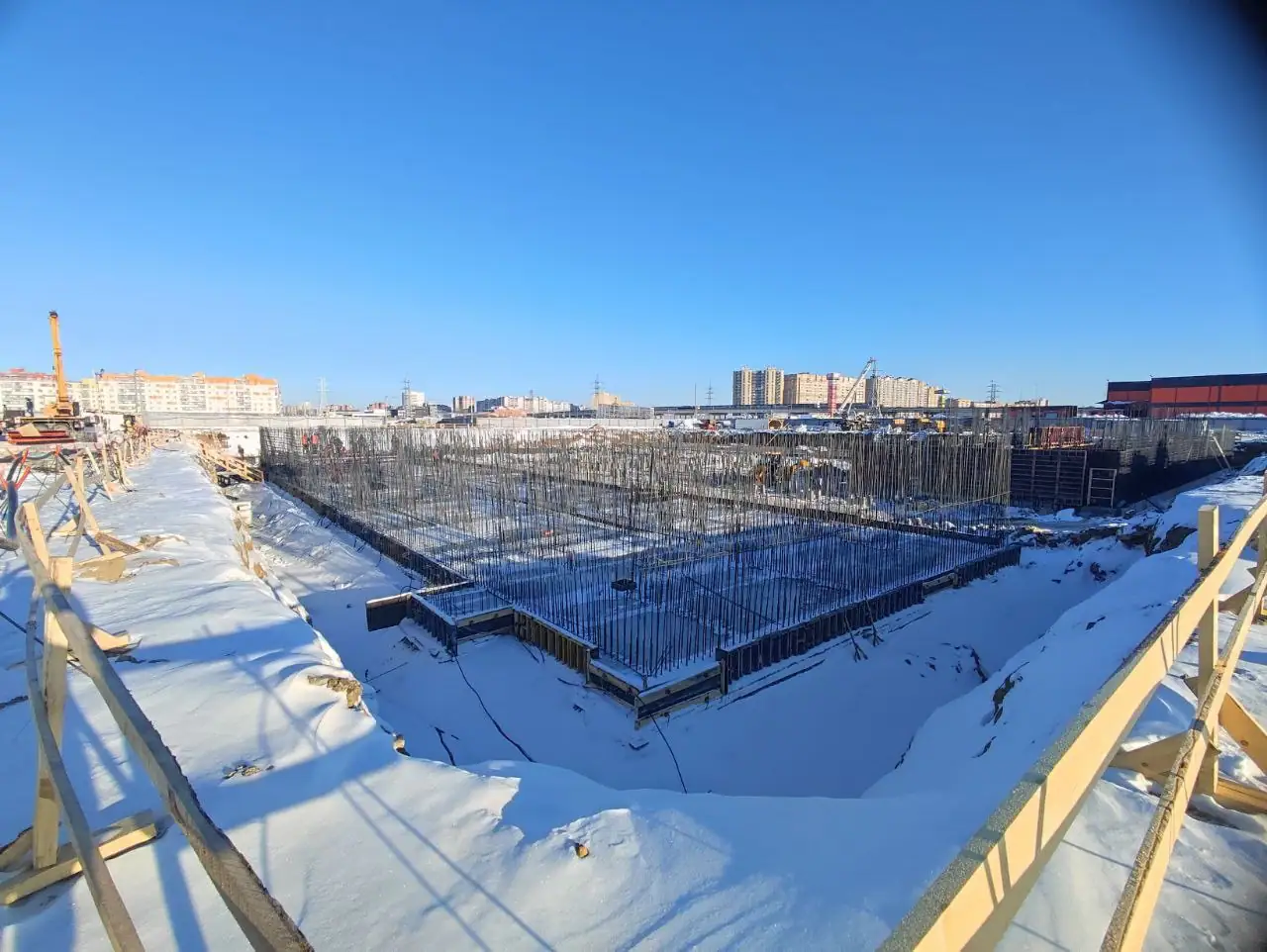 март, 2022