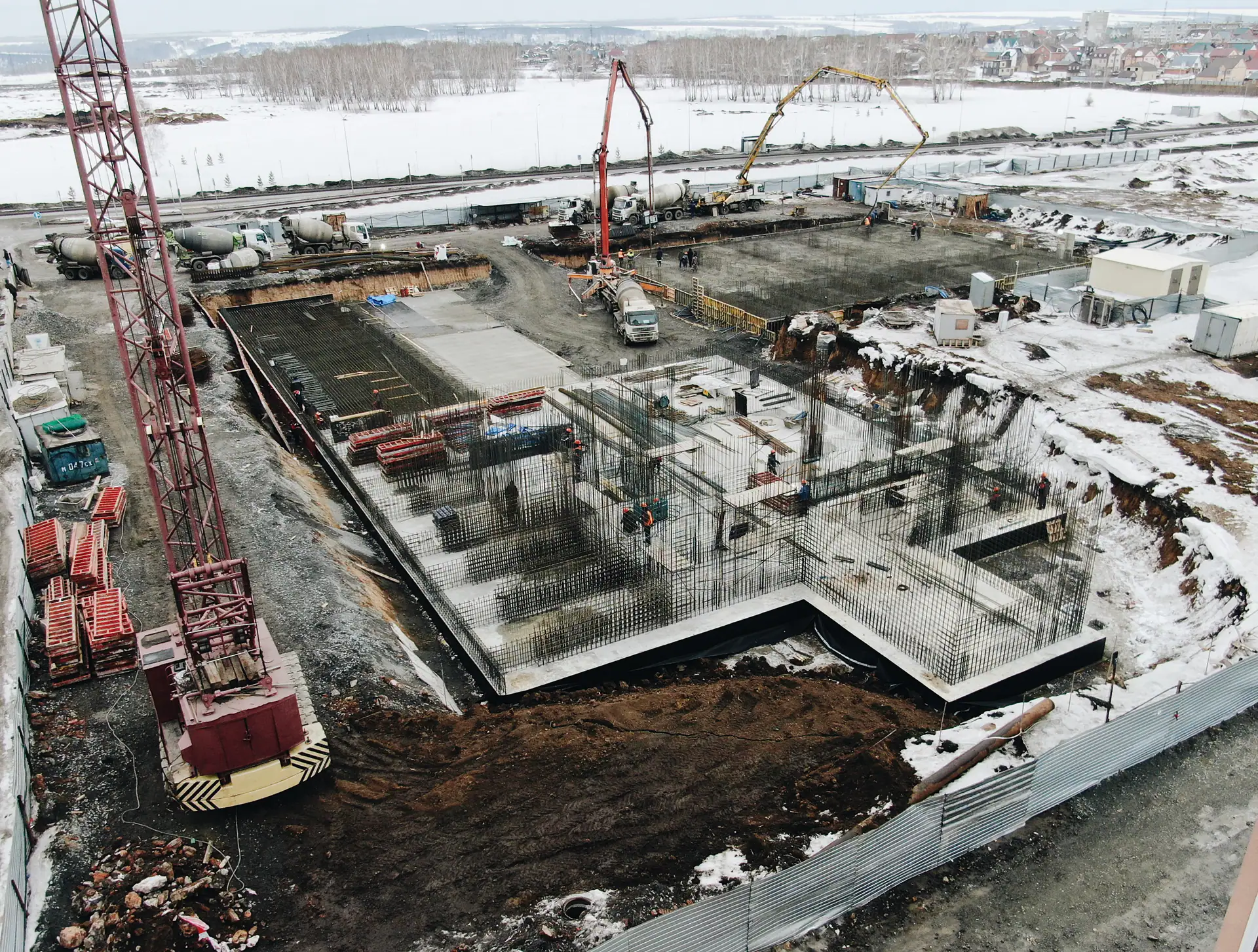 апрель, 2022